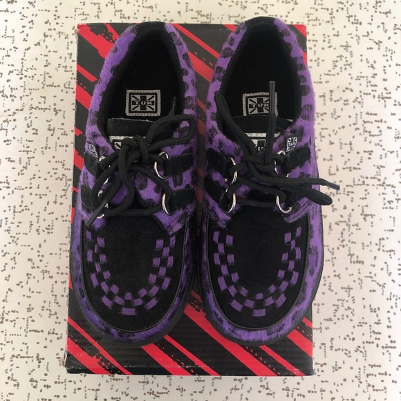 TUK kids creepers - Picture 1 of 6